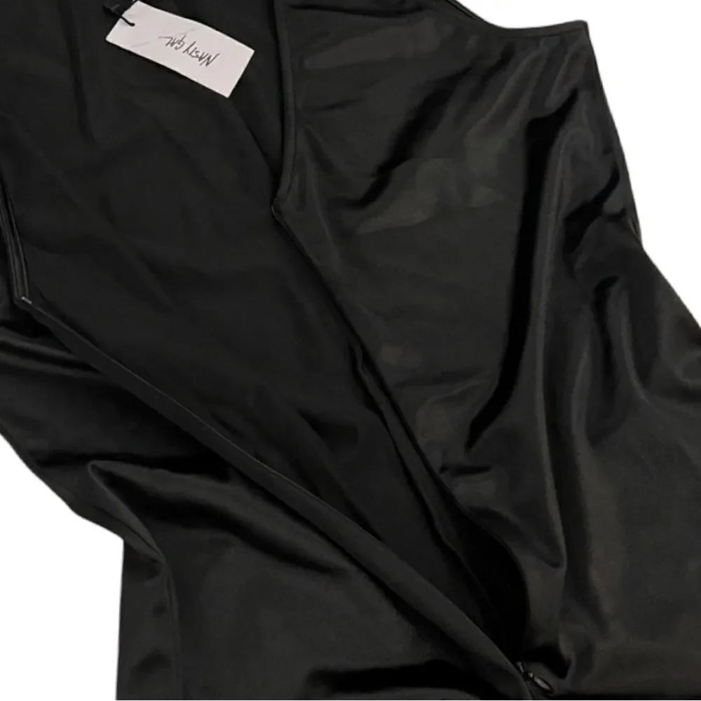 NWT Nasty Gal Slinky Bond Girl Black Zip Front One Piece Catsuit Jumpsuit - Picture 6 of 7